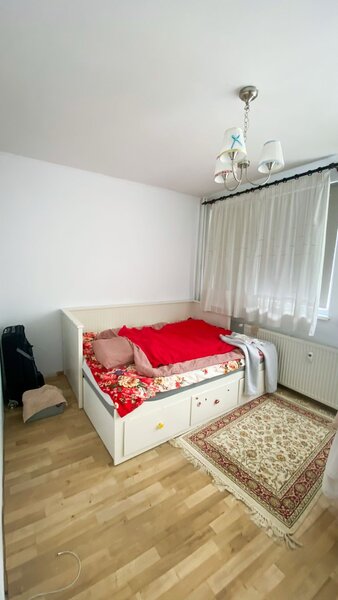 Baba Novac vizavi de Parc IOR - Campia Libertatii - 2 bai