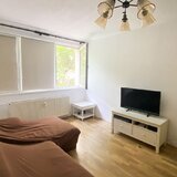 Baba Novac vizavi de Parc IOR - Campia Libertatii - 2 bai